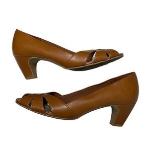 Dexflex Comfort Burnt Orange Faux Leather Peep Toe Heels Casual Sandals Cute
